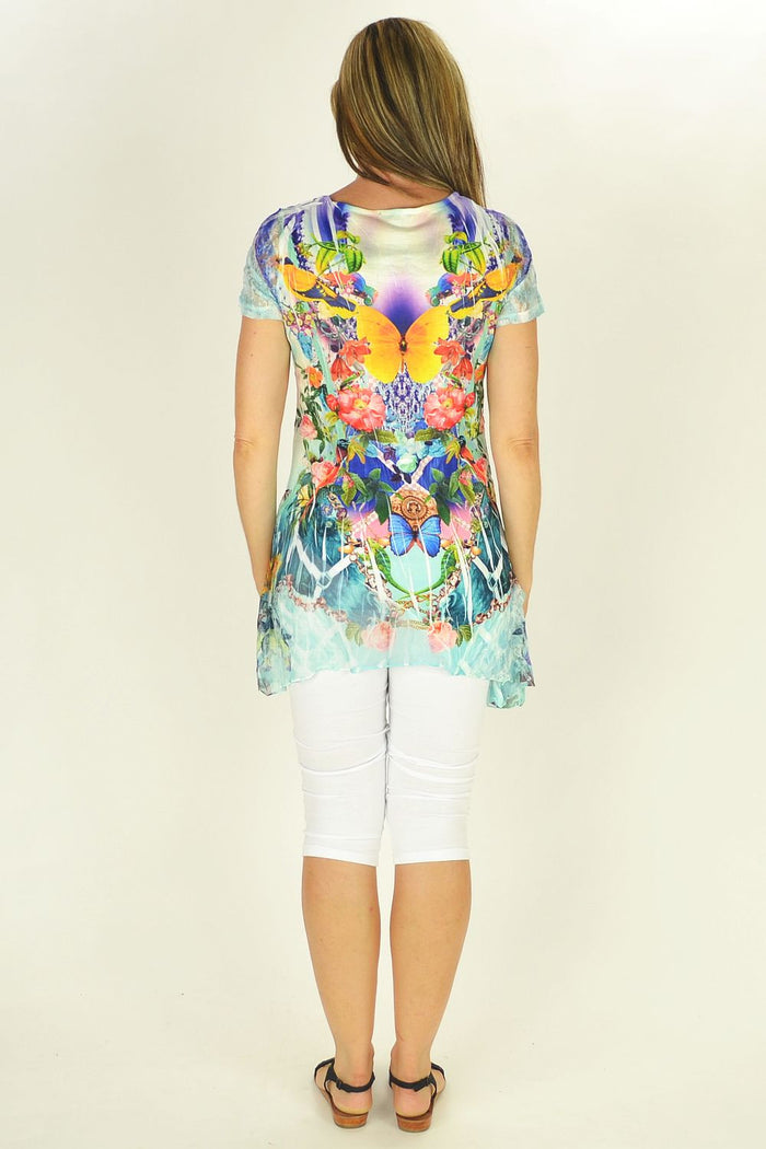 David Jessie Butterfly Garden Tunic featuring vibrant butterfly print, lightweight fabric, and casual fit, perfect for spring and summer.