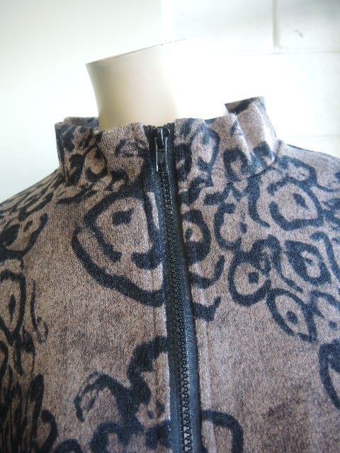 Party Girl Stretch Zip Neck Patterned Top