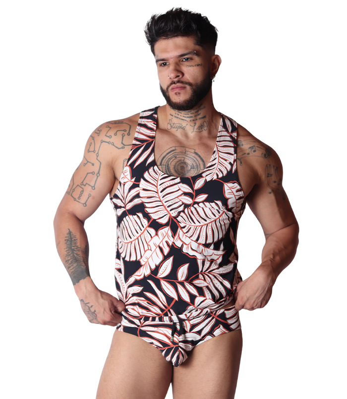 Prisma Black Tank en modelo de Gigo Underwear