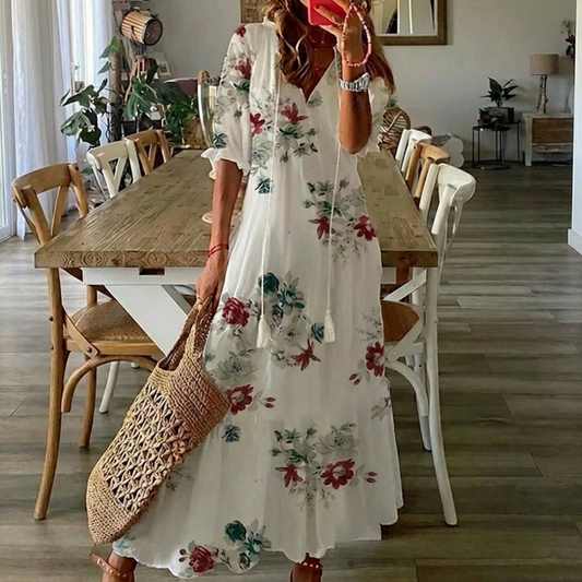 CASSIA™ - Flattering Floral Dress