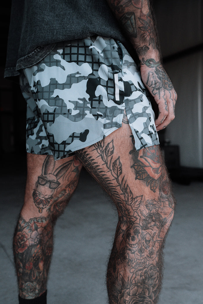 Covert Sprint Shorts - Midnight URBN CAM