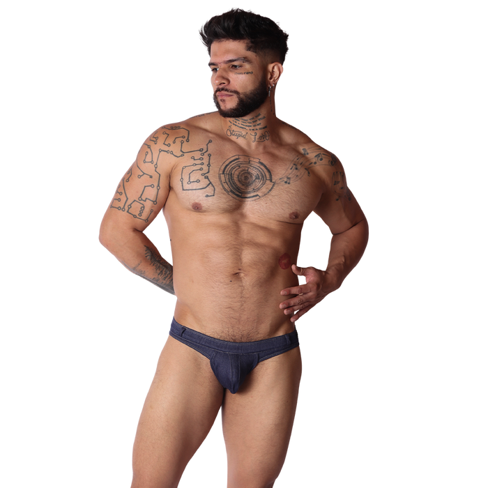 Denim Blue Thong en modelo de Gigo Underwear
