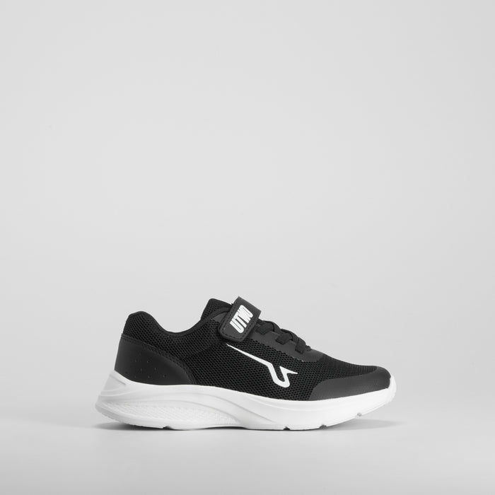 Deportiva con velcro negra UTWO