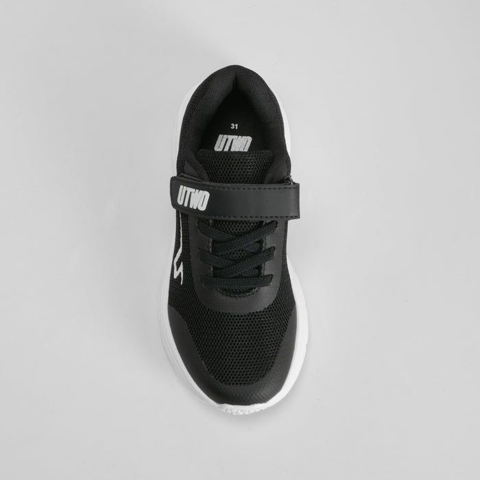 Deportiva con velcro negra UTWO