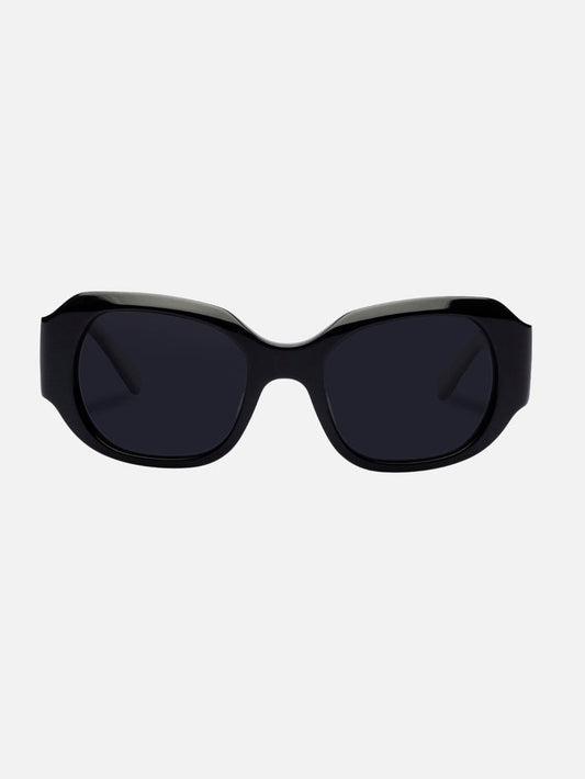 Jen 001 - Black