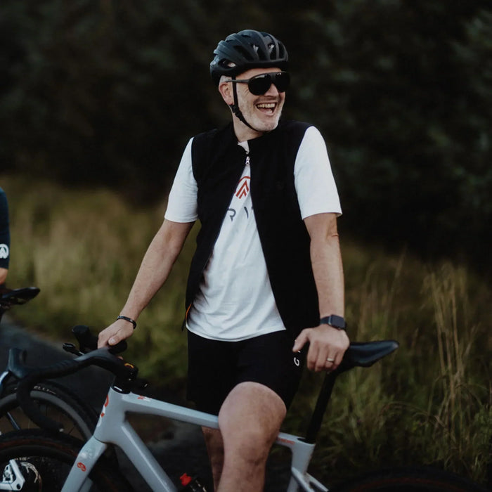 bike gilet black on bike | grvl