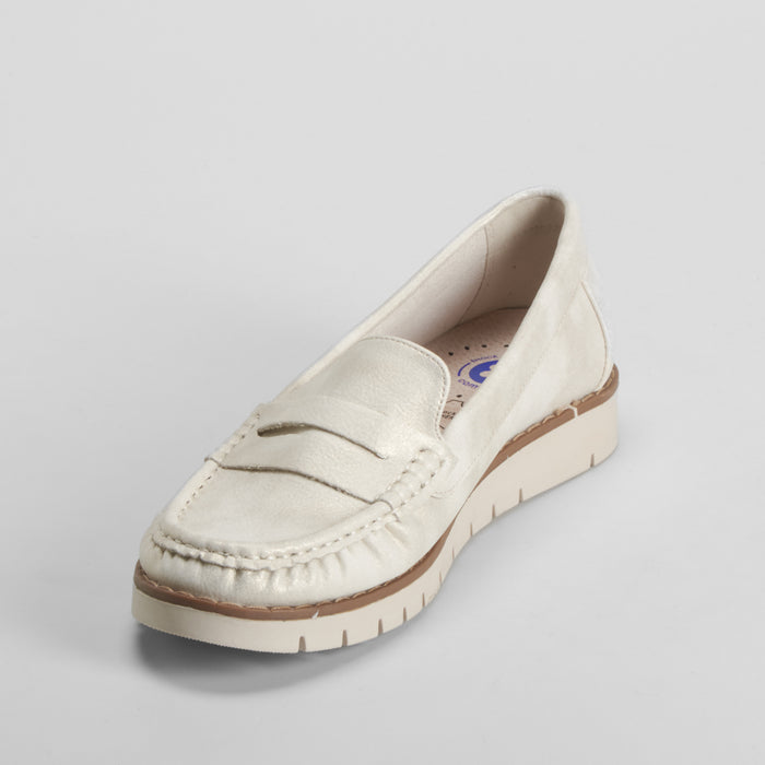 Mocasín kiowa color natural COMFEET