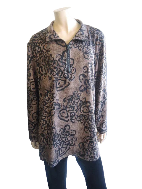 Party Girl Stretch Zip Neck Patterned Top