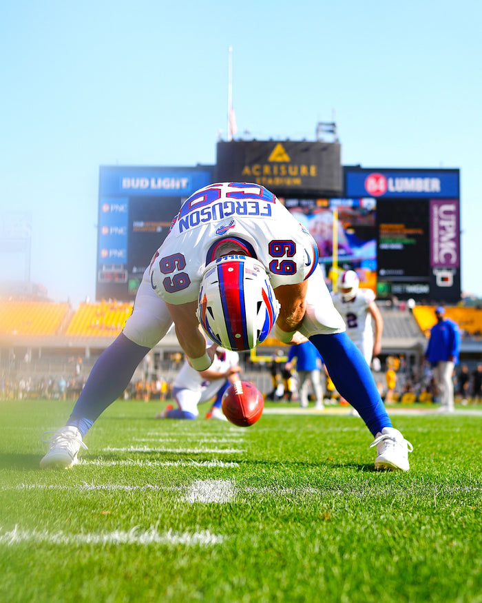 Reid Ferguson Unsigned Pre-Game Long Snaps vs. Pittsburgh Steelers Photo