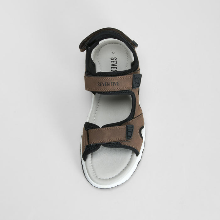 Sandalia deportiva casual marrón SEVEN FIVE