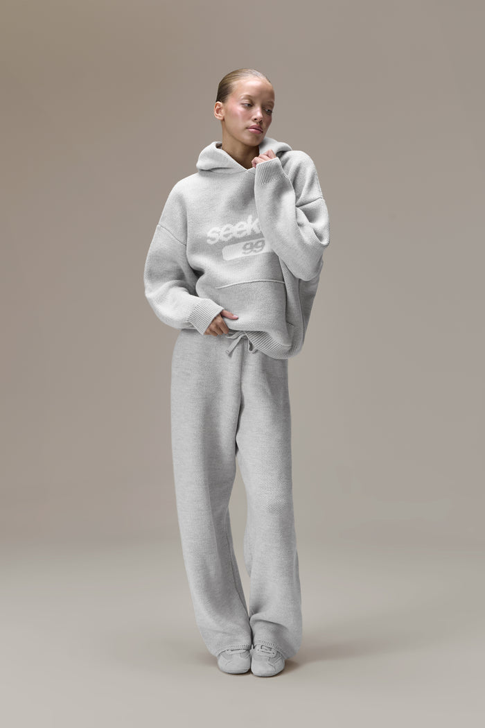 Model Info: Josey is 5’8” and wears a size S