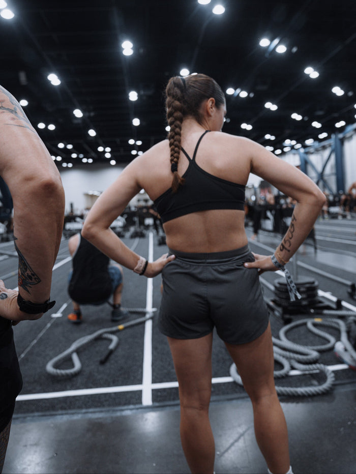 Women's Covert Sprint Shorts - Sniper Grey