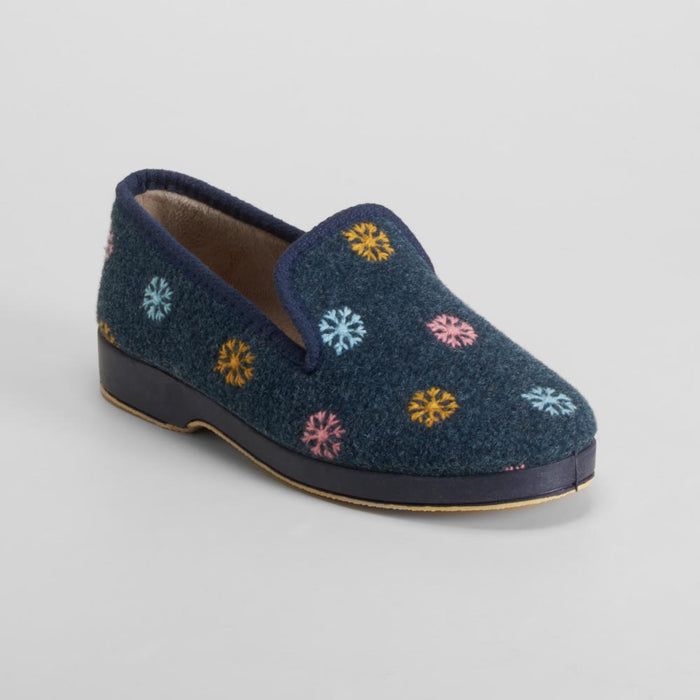 Zapatilla casa cerrada azul floreada OLYNE